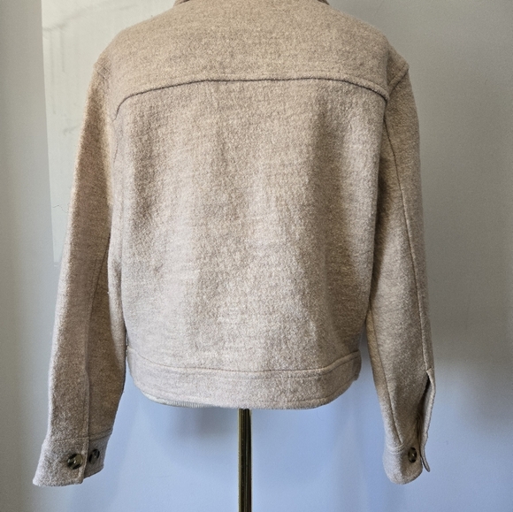 HUNTER 100% Merino Wool Beige Button Up Jacket. Size Medium - Picture 5 of 14